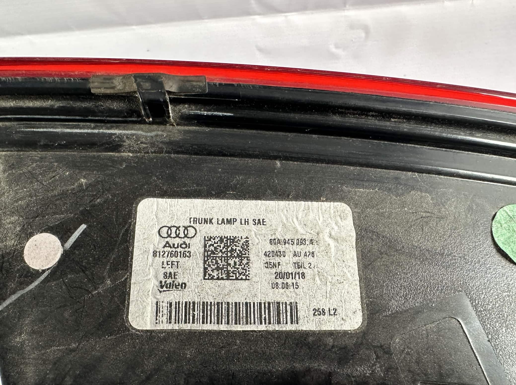 Фари стопи, задні Audi Q5 80А USA. 80А945093А, 80А945094А фото 7