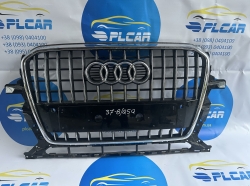 Audi q5 8R 8R0853651R Решітка радіаторна 2012-2016