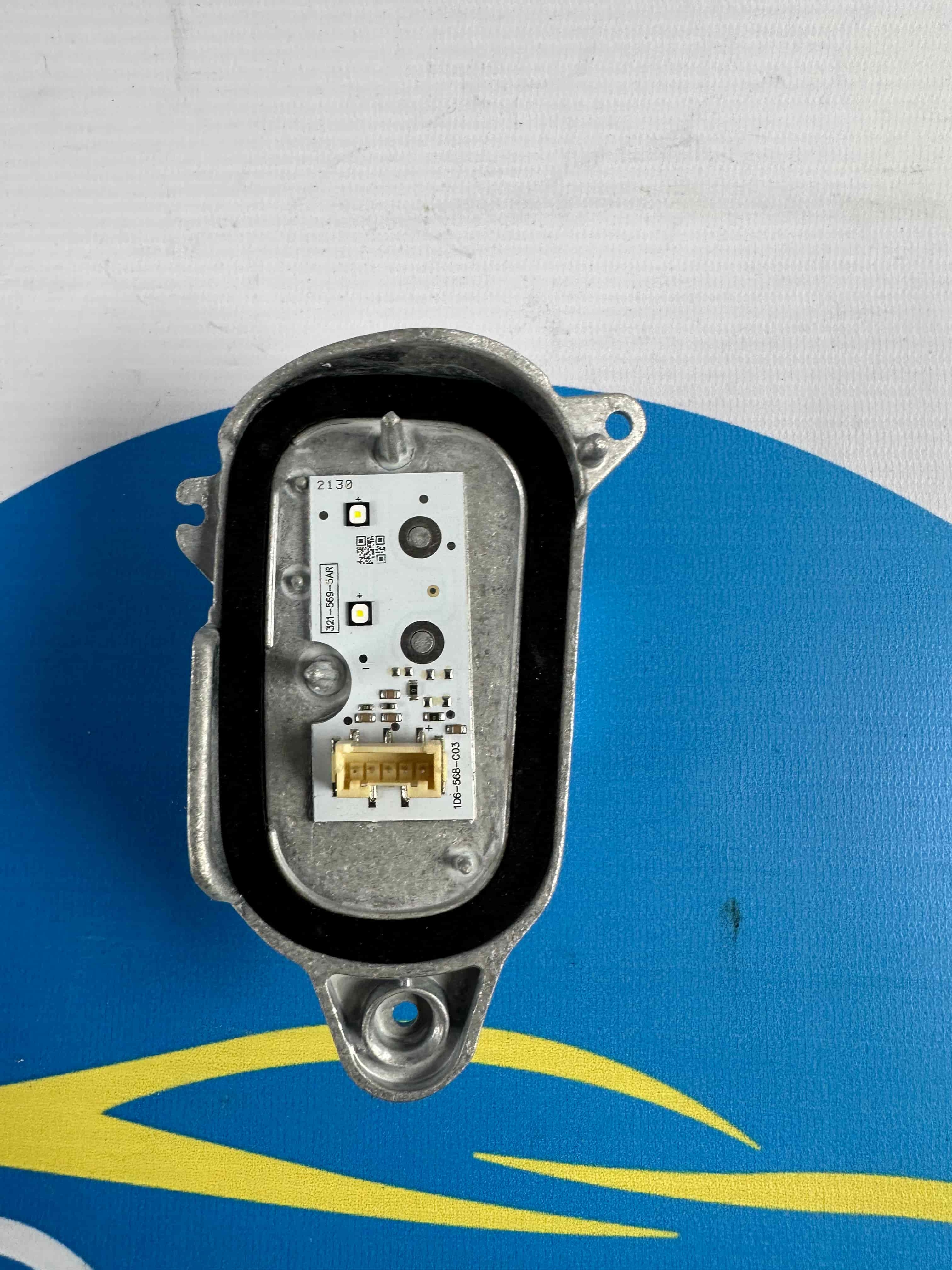 8R0941475A AUDI Q5 8R LED модуль фар лівий фото 1