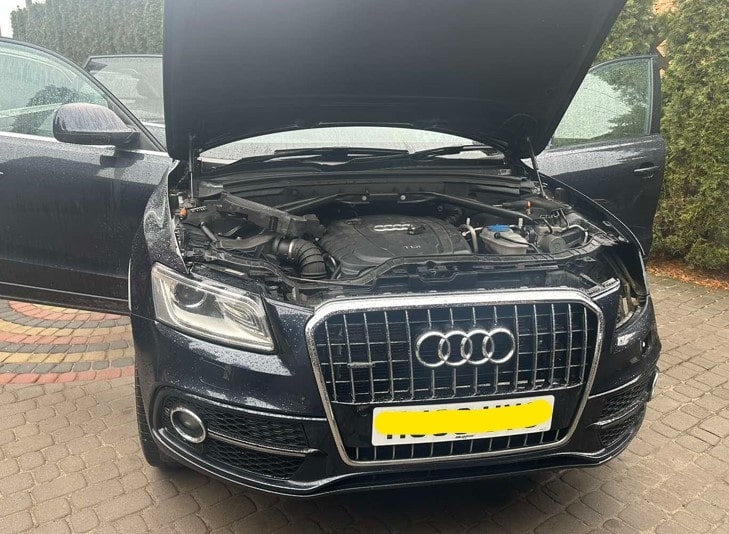 Сейчас в разборе Audi Q5 8R 2.0 D 130 Kw Anglik/Англия