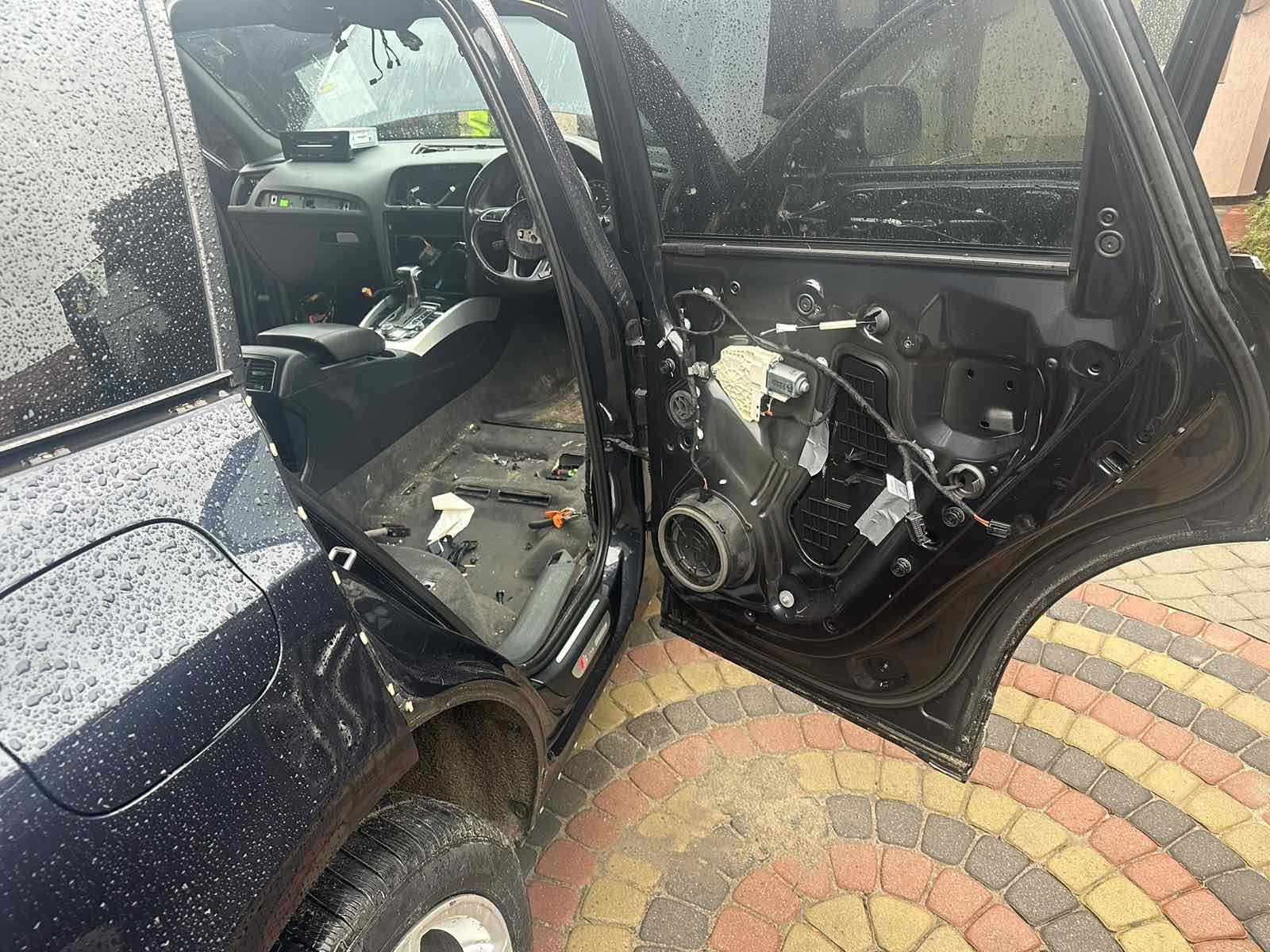 Сейчас в разборе Audi Q5 8R 2.0 D 130 Kw Anglik/Англия фотография 1