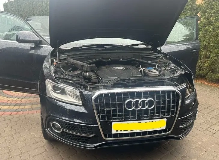 Сейчас в разборе Audi Q5 8R 2.0 D 130 Kw Anglik/Англия фотография 7